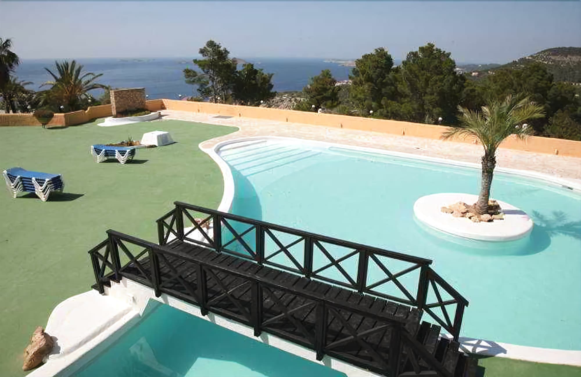 Cala Vadella Resort Sant Josep de sa Talaia Exterior foto